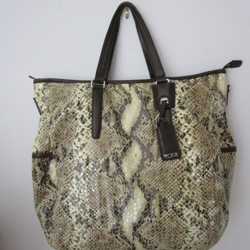 Huge Snake Python Tote Lightweight Leather Bag Ca… - image 1